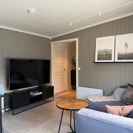 Main Part Of A Detached House, 3 Bedrooms, Large Parking Area!